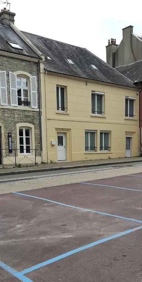 Chez Jeanne Hotel Carentan Bagian luar foto